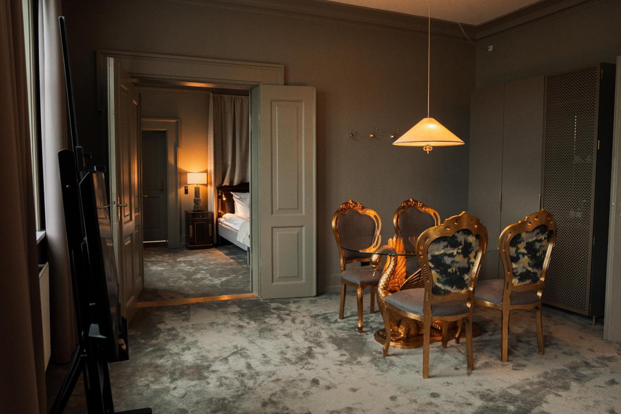Royal Hotel 5*